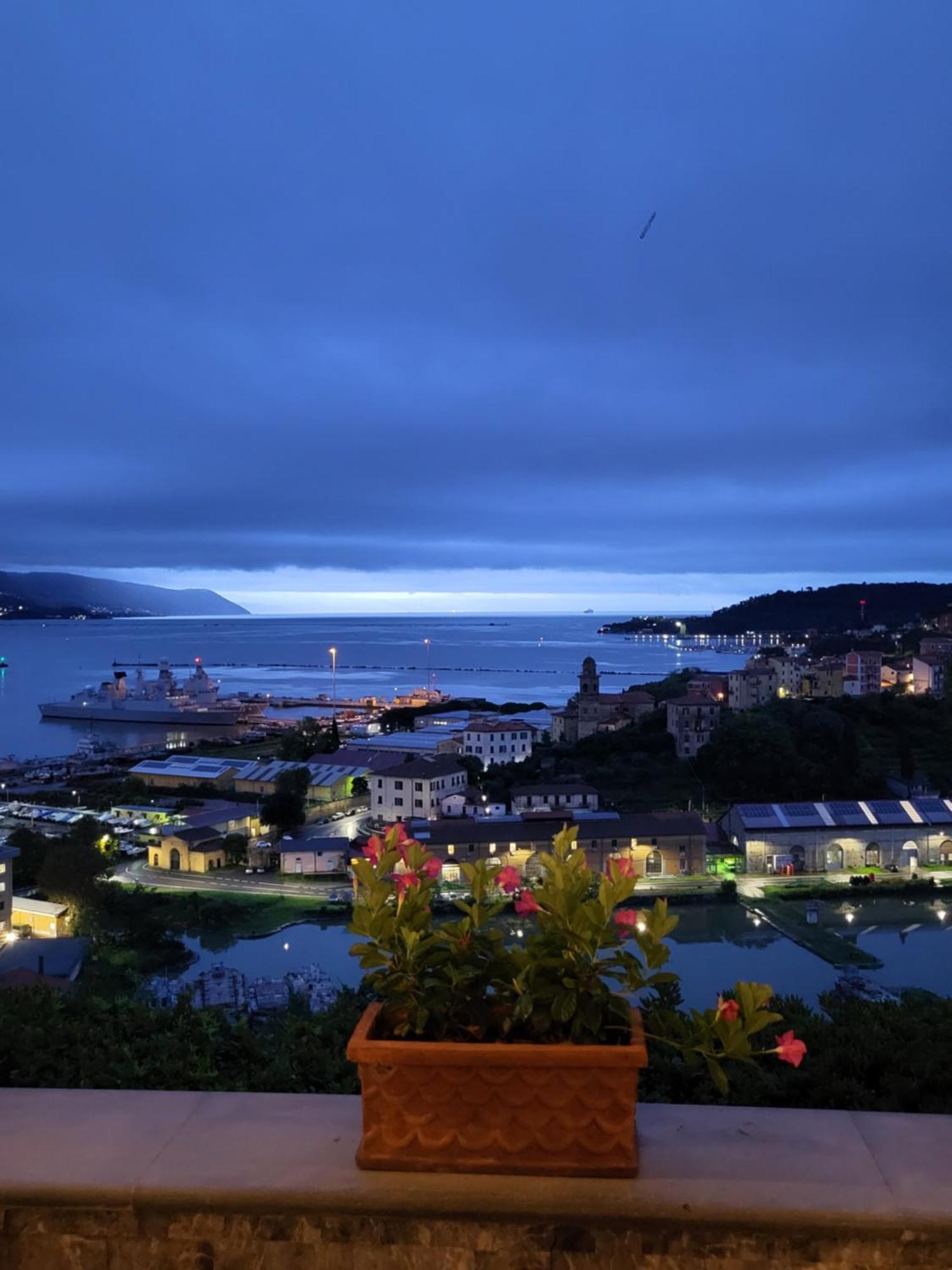 Villamara Luxury Rooms La Spezia Exterior foto
